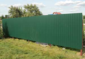 ЗАбор из профильного листа